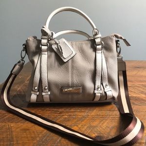 Jessica Simpson handbag